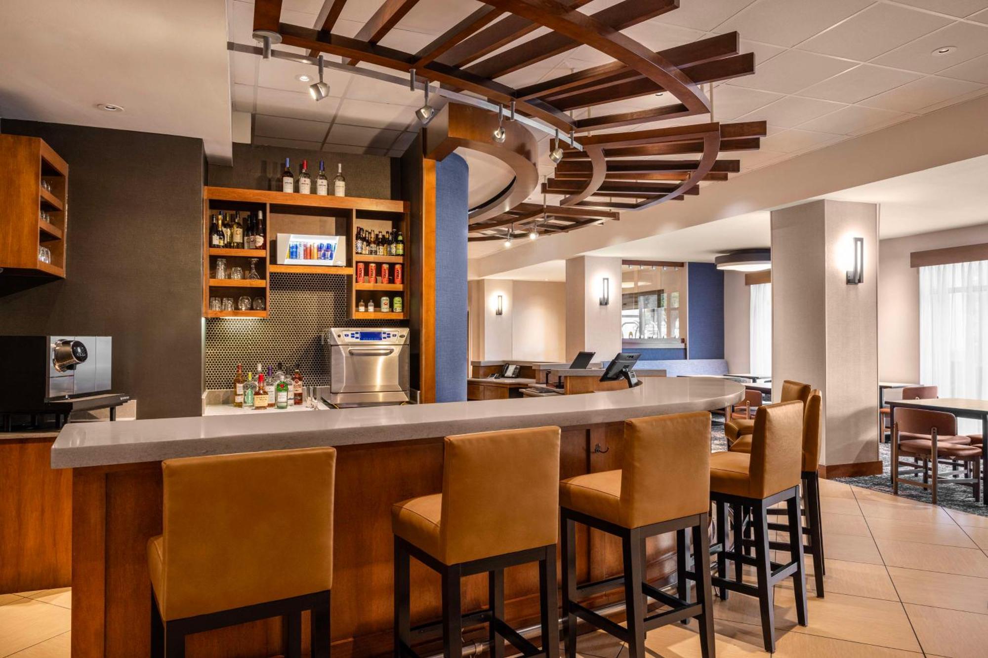 Hyatt Place Mt. Laurel Mount Laurel Bagian luar foto