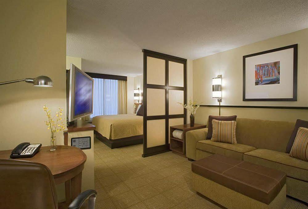 Hyatt Place Mt. Laurel Mount Laurel Bagian luar foto